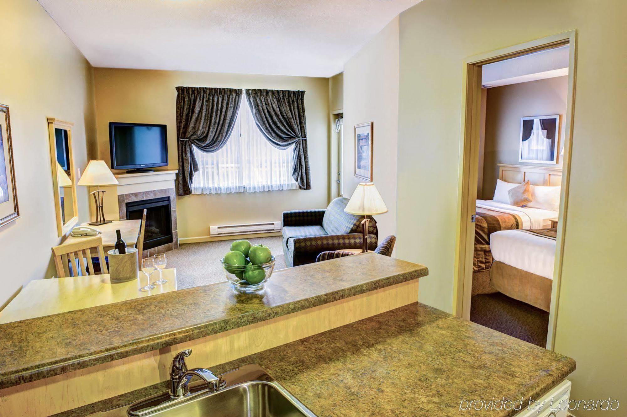 Clearwater Hotel Ltd Fort Mcmurray Buitenkant foto